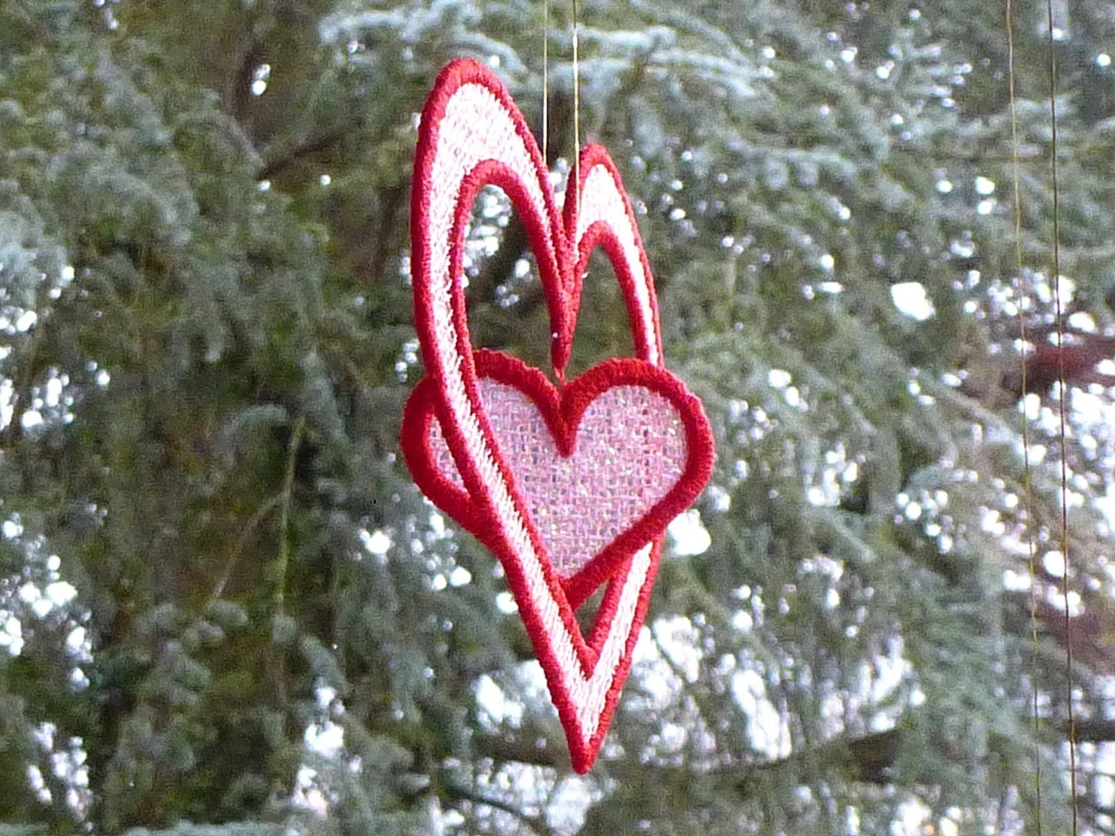 Lace-Stickfolie-Herz